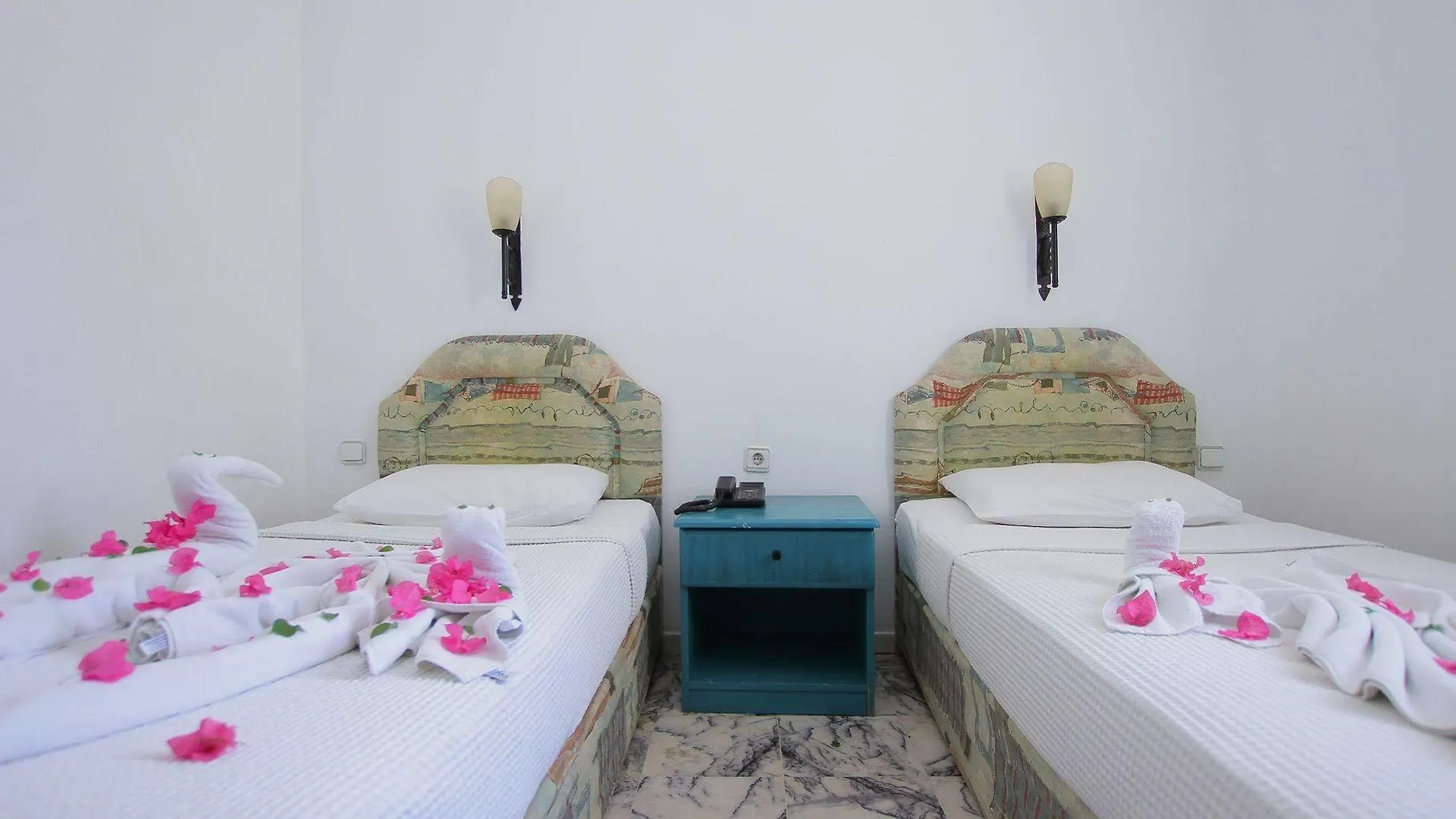 Hotel Grand Aquarium Apart İçmeler
