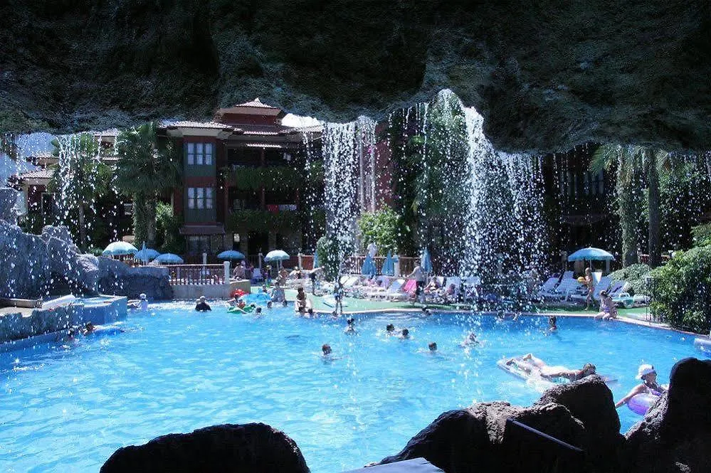 Hotel Grand Aquarium Apart İçmeler