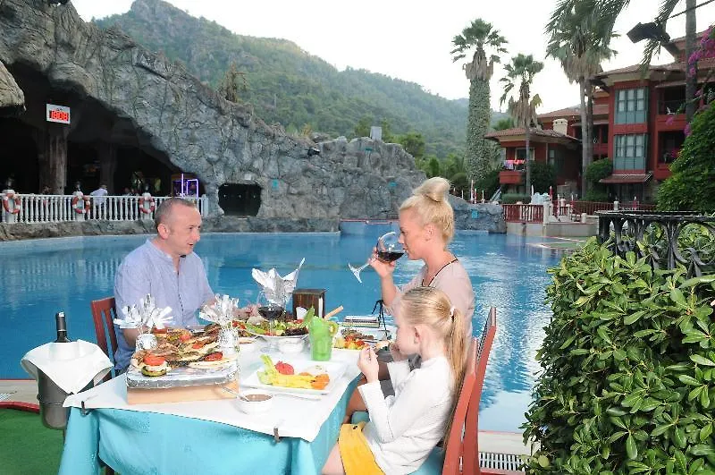 Grand Aquarium Apart İçmeler 4*,  Tyrkiet